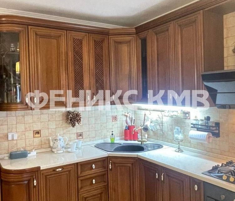 Продаётся 3-комнатная квартира, 90 м²