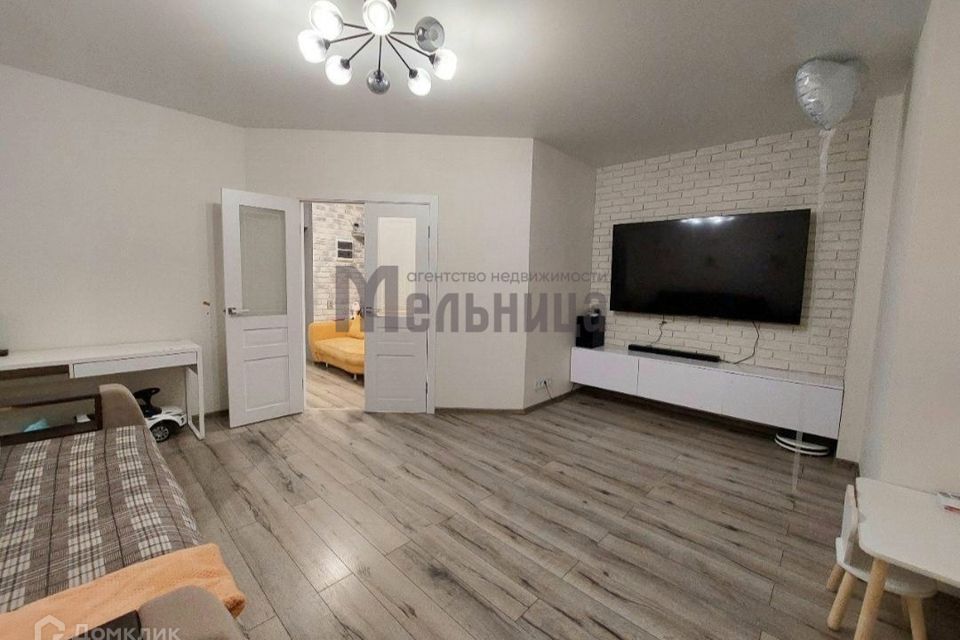Продаётся 2-комнатная квартира, 63.9 м²