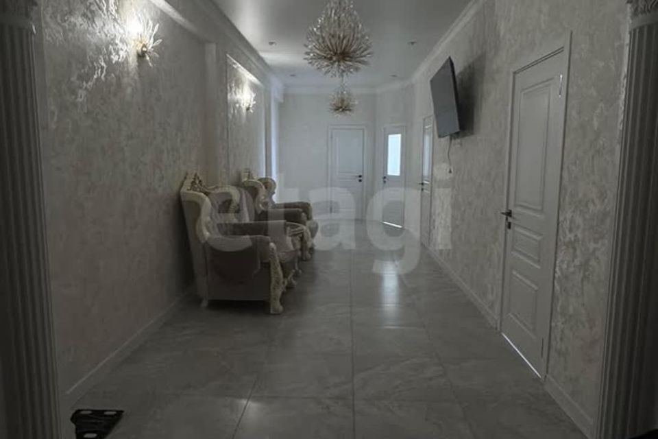 Продаётся 2-комнатная квартира, 92.1 м²