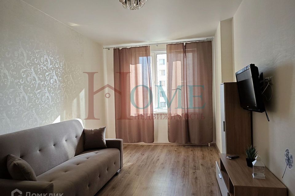Сдаётся 2-комнатная квартира, 66 м²