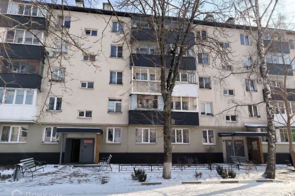 Продаётся 3-комнатная квартира, 62.7 м²