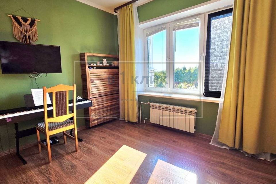 Продаётся 1-комнатная квартира, 38.6 м²