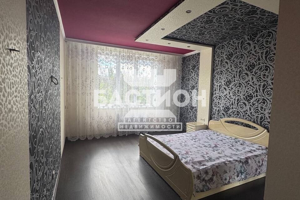 Продаётся 3-комнатная квартира, 72 м²