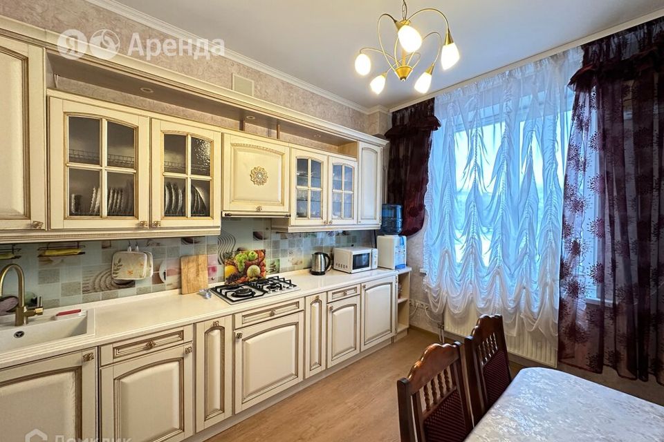 Сдаётся 1-комнатная квартира, 46 м²