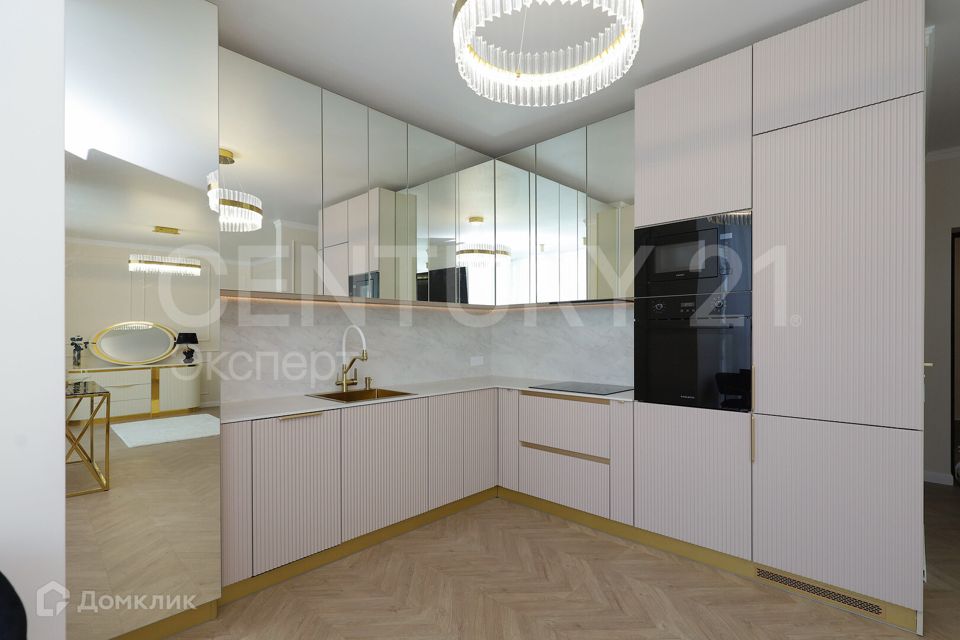 Продаётся 2-комнатная квартира, 62.4 м²