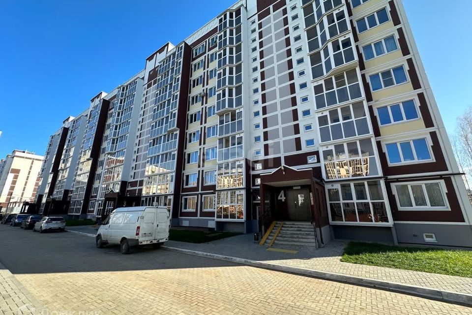 Продаётся 2-комнатная квартира, 52.3 м²