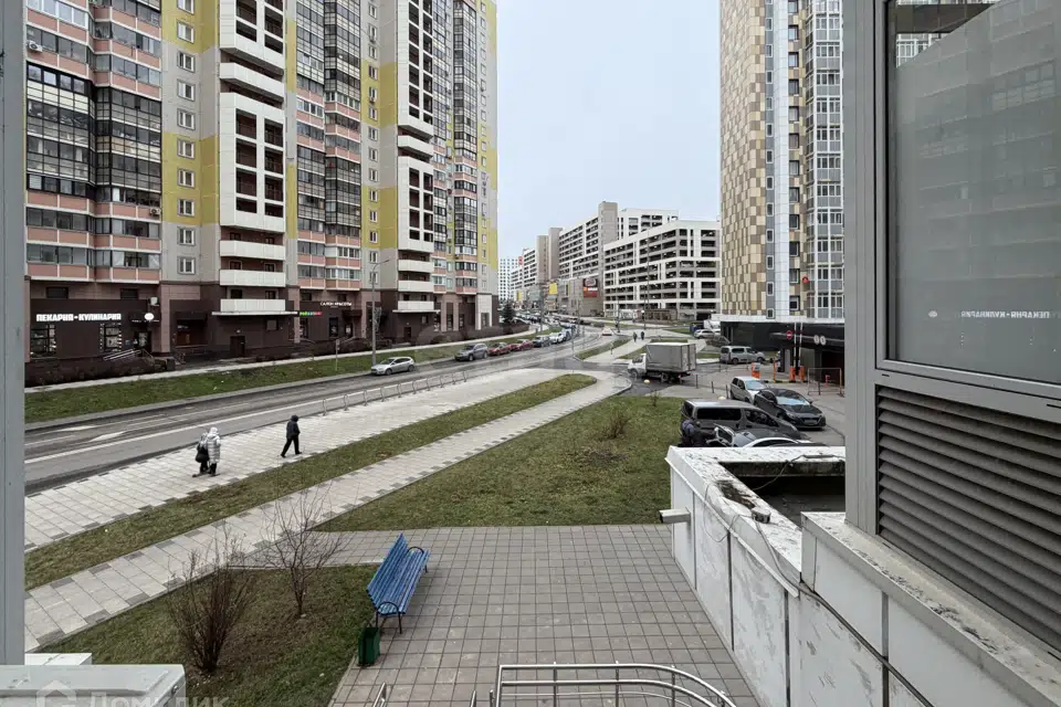 Продаётся 1-комнатная квартира, 42 м²