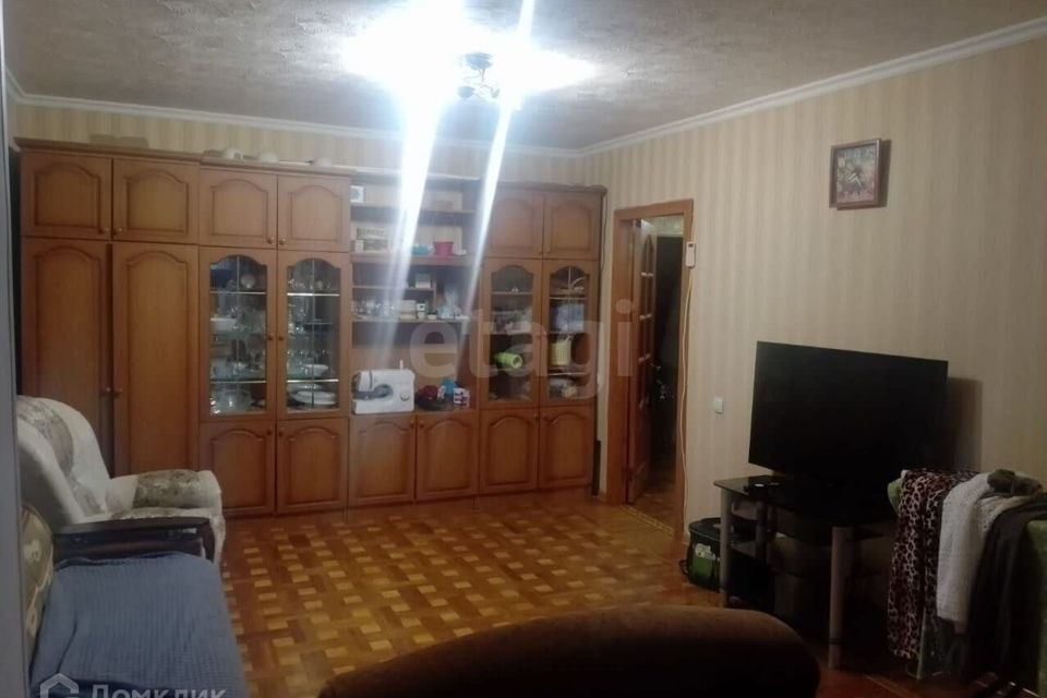 Продаётся 2-комнатная квартира, 55.9 м²