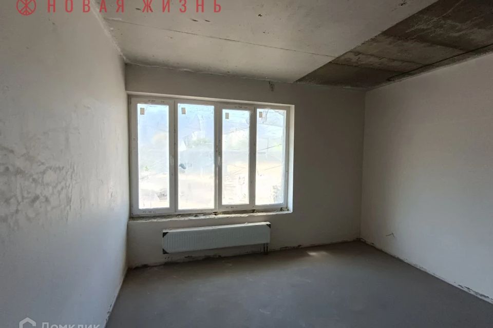 Продаётся 2-комнатная квартира, 60.5 м²