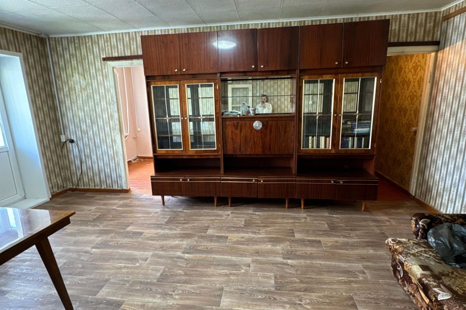 Продаётся 3-комнатная квартира, 43 м²