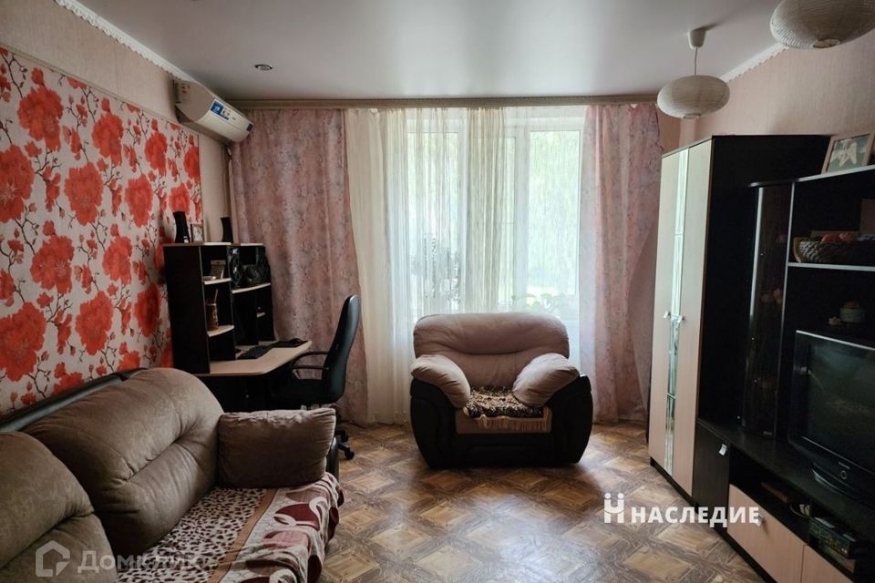 Волгодонск энтузиастов 46а 3х комнатная квартира. Квартира в волгодонске. 3х комнатная квартира волгодонск. Молодежная 7 волгодонск. Курчатова 23 волгодонск.