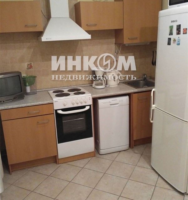 Сдаётся 2-комнатная квартира, 63 м²