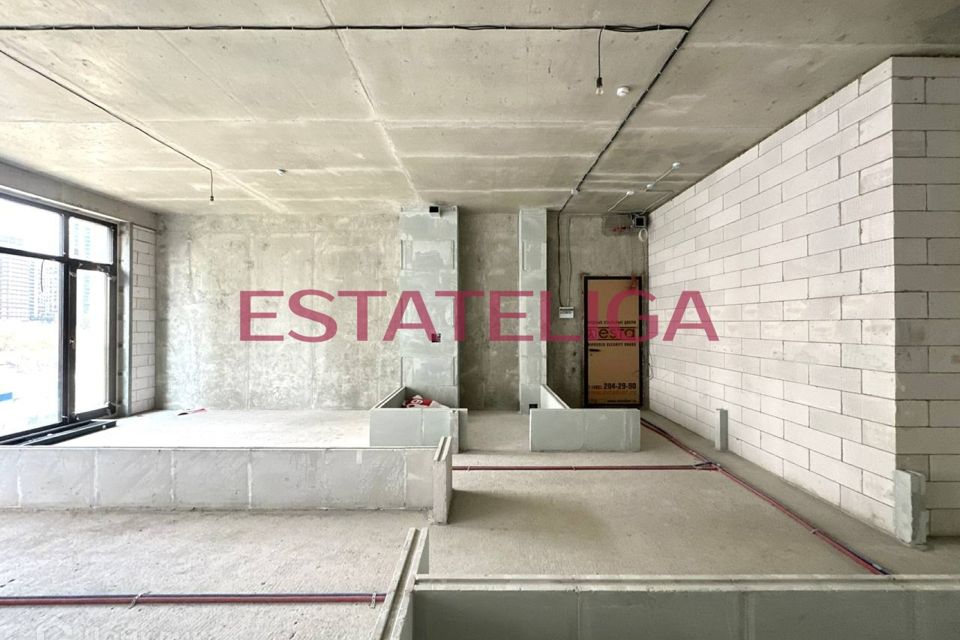 Продаётся 3-комнатная квартира, 101.4 м²