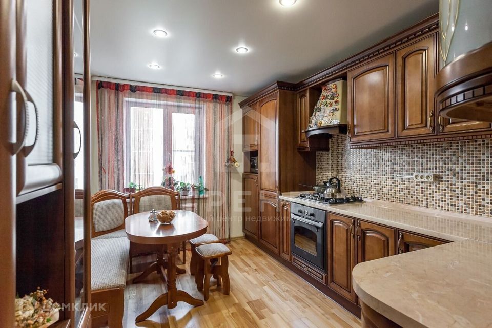 Продаётся 3-комнатная квартира, 83.4 м²