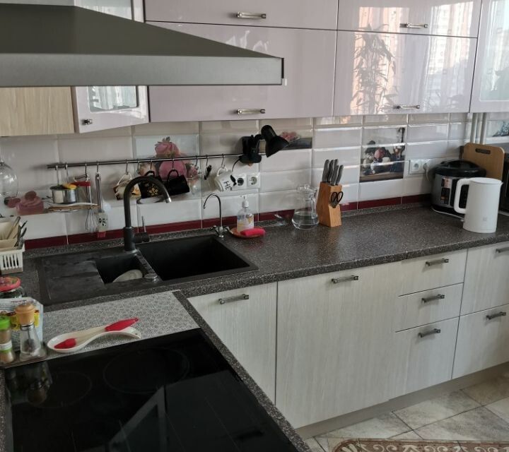 Продаётся 2-комнатная квартира, 64 м²