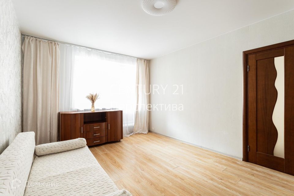 Продаётся 1-комнатная квартира, 38 м²