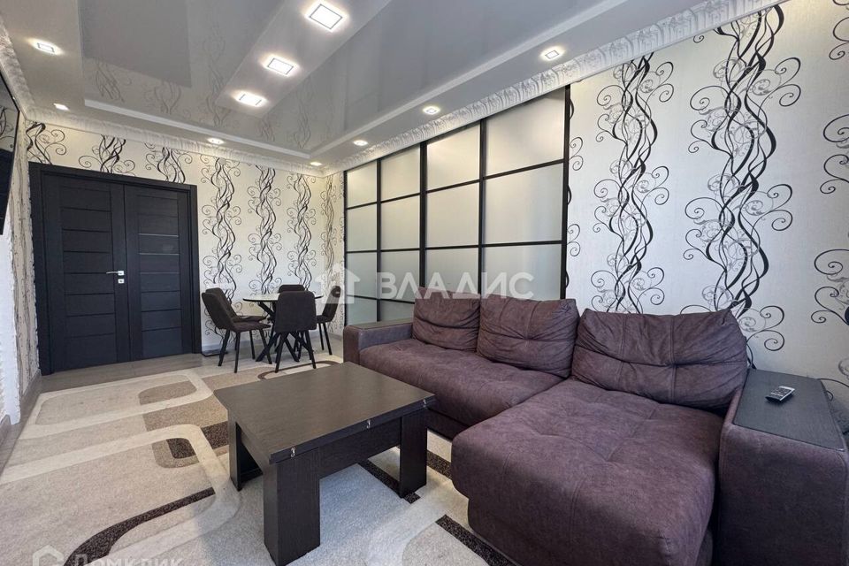Продаётся 3-комнатная квартира, 100.8 м²
