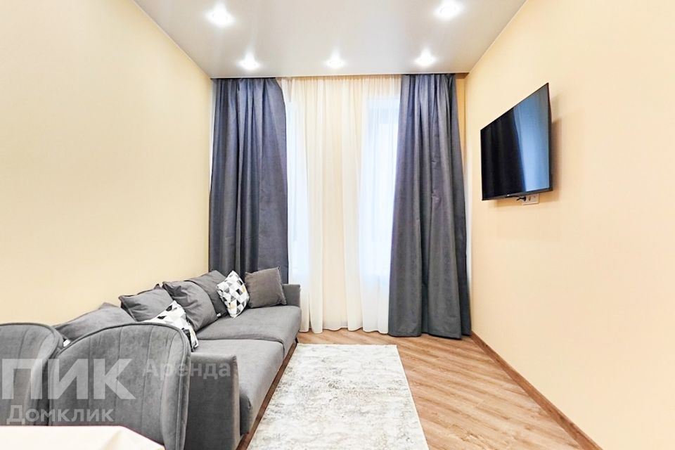 Сдаётся 2-комнатная квартира, 71.5 м²