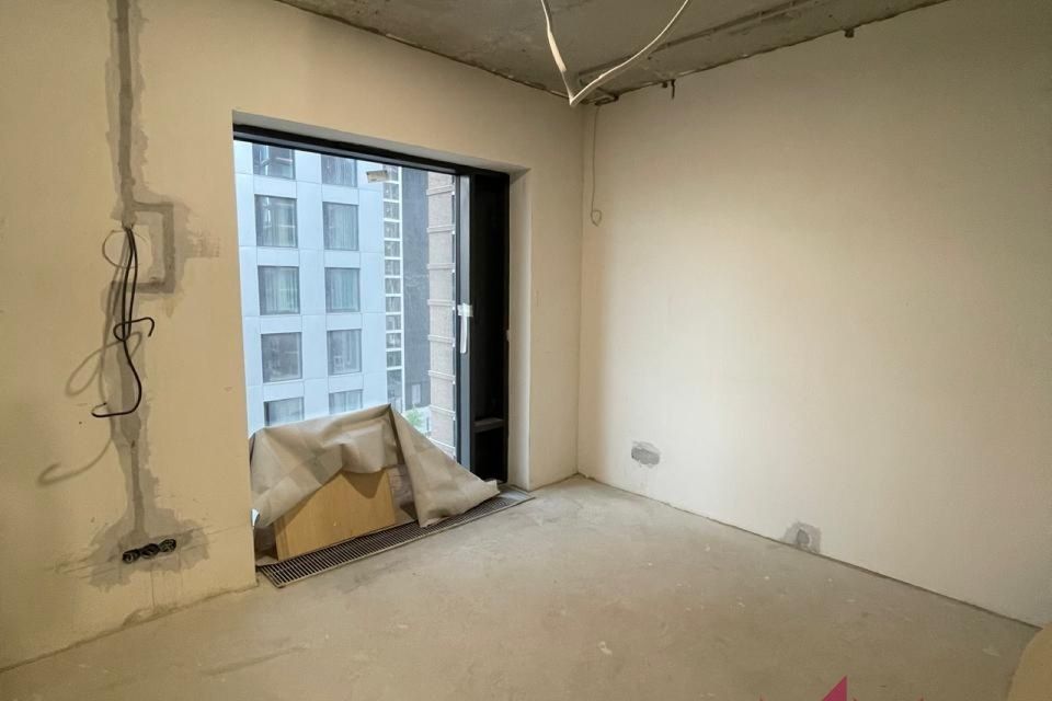 Продаётся 4-комнатная квартира, 108 м²