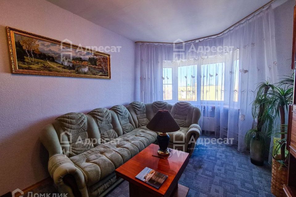 Сдаётся 2-комнатная квартира, 77 м²