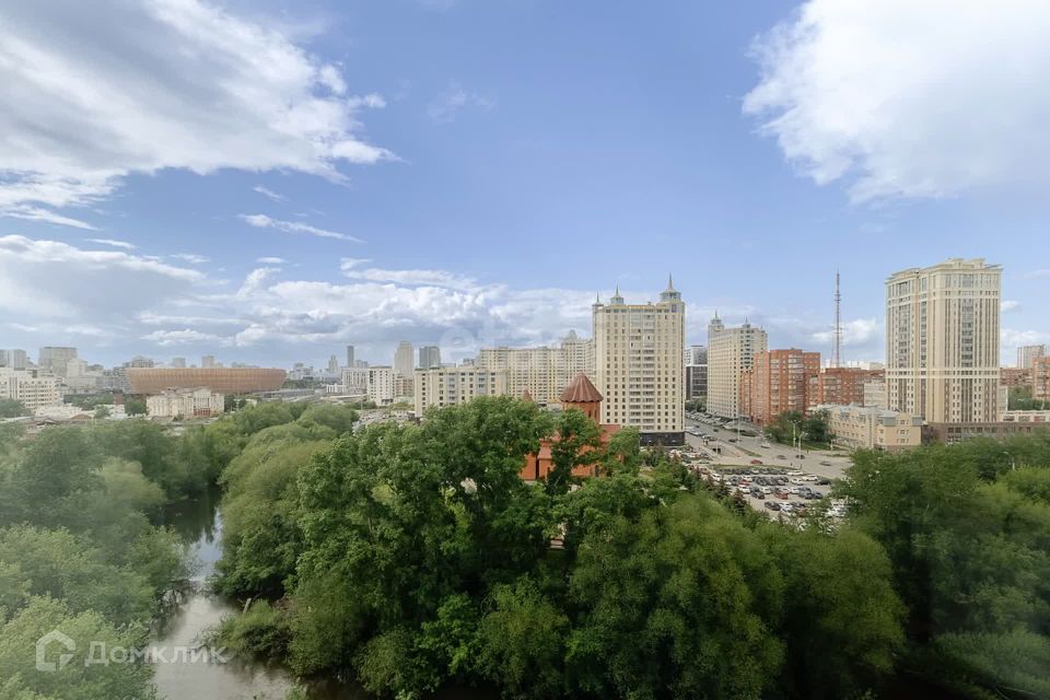 Продаётся 1-комнатная квартира, 62.8 м²