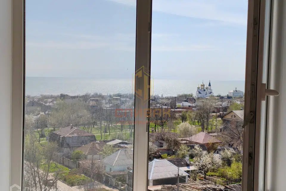 Продаётся 3-комнатная квартира, 58.4 м²