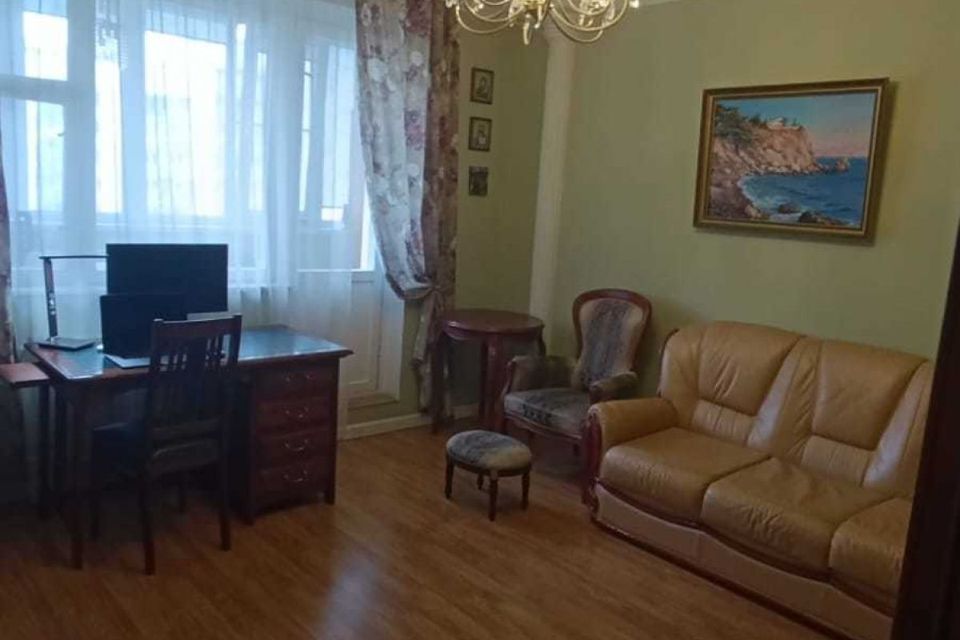 Продаётся 1-комнатная квартира, 39.8 м²