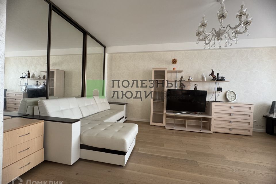 Сдаётся 2-комнатная квартира, 62 м²