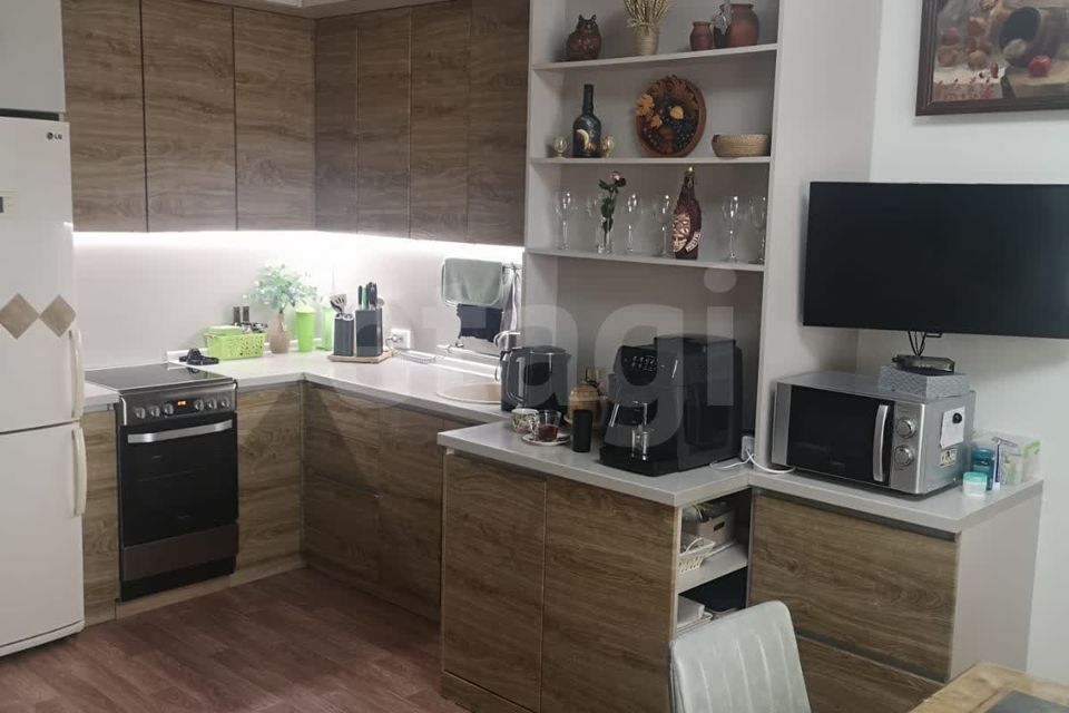 Продаётся 3-комнатная квартира, 71 м²