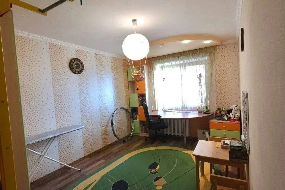 Продаётся 3-комнатная квартира, 82.2 м²