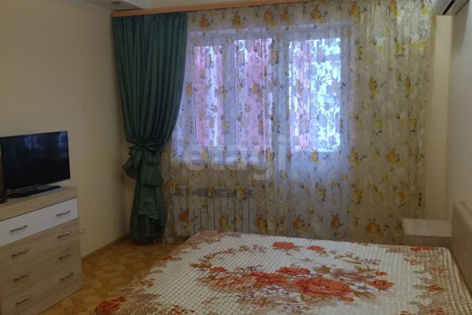 Продаётся 1-комнатная квартира, 38.3 м²