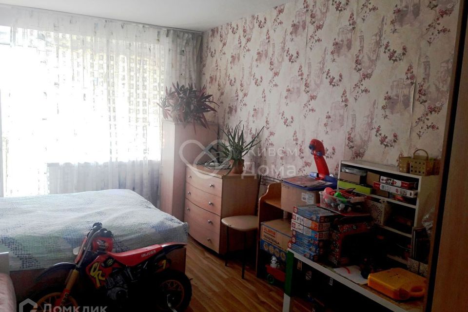 Продаётся 3-комнатная квартира, 60 м²