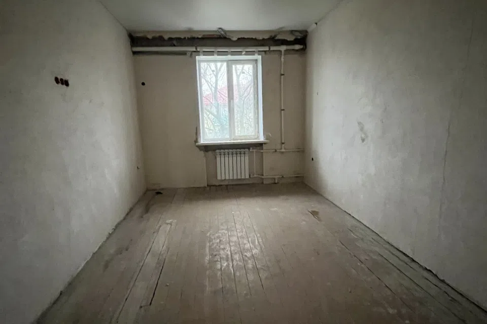 Продаётся 3-комнатная квартира, 56.2 м²