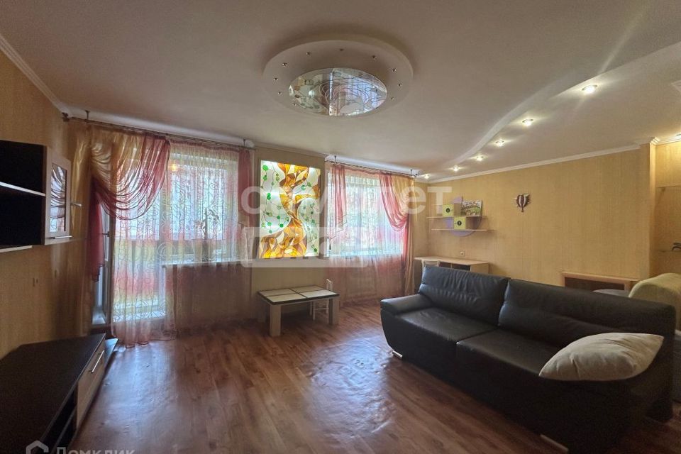 Продаётся 2-комнатная квартира, 74 м²