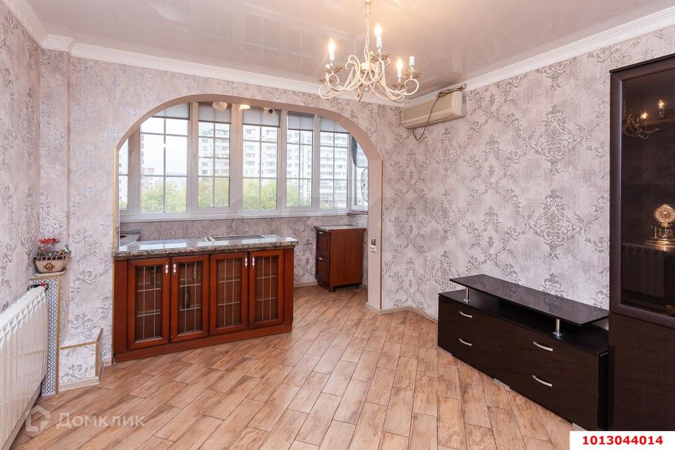 Продаётся 2-комнатная квартира, 59.6 м²