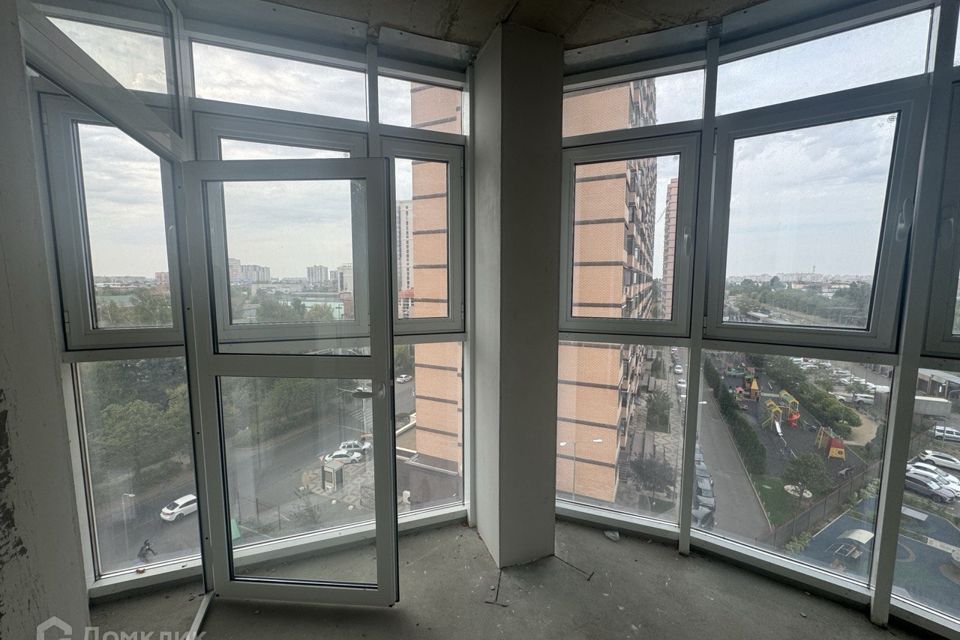 Продаётся 1-комнатная квартира, 53 м²