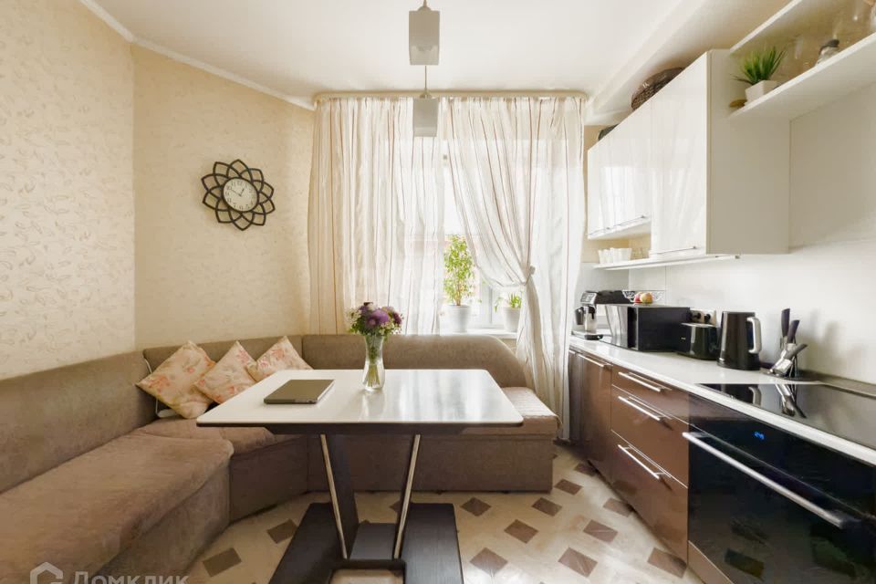 Продаётся 1-комнатная квартира, 46.8 м²