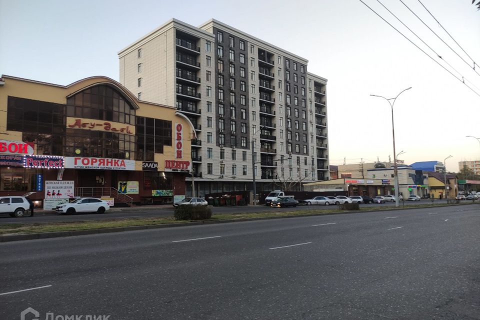 Продаётся 2-комнатная квартира, 65 м²