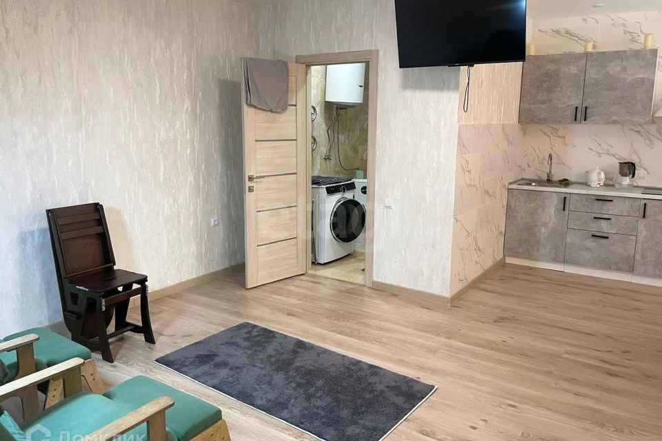 Сдаётся студия, 45 м²
