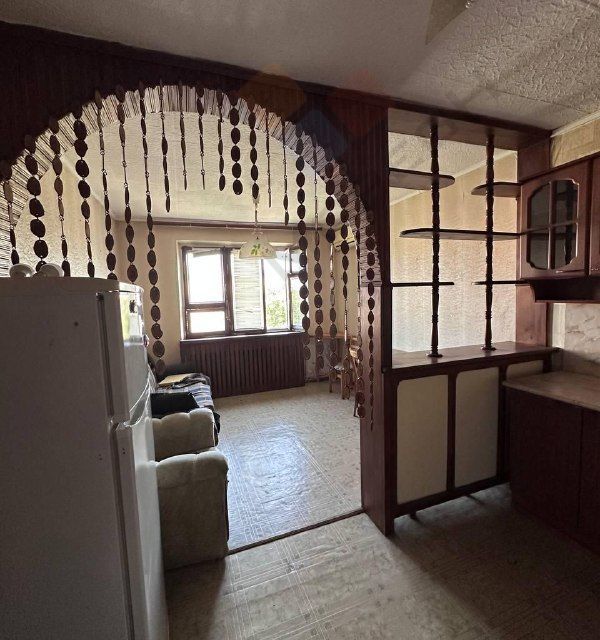 Продаётся 3-комнатная квартира, 77.4 м²