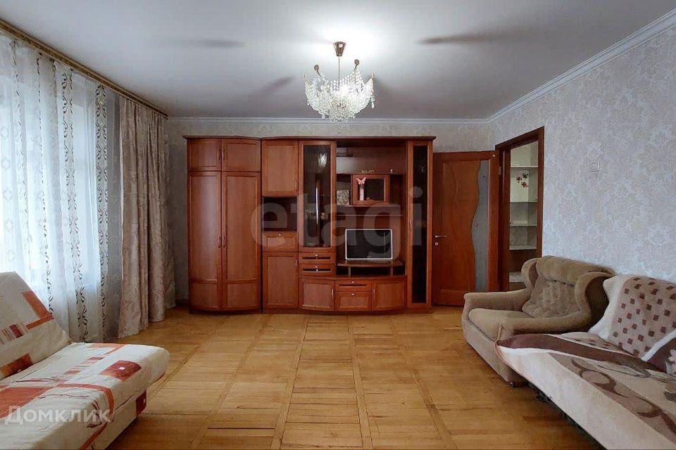 Продаётся 3-комнатная квартира, 82.3 м²