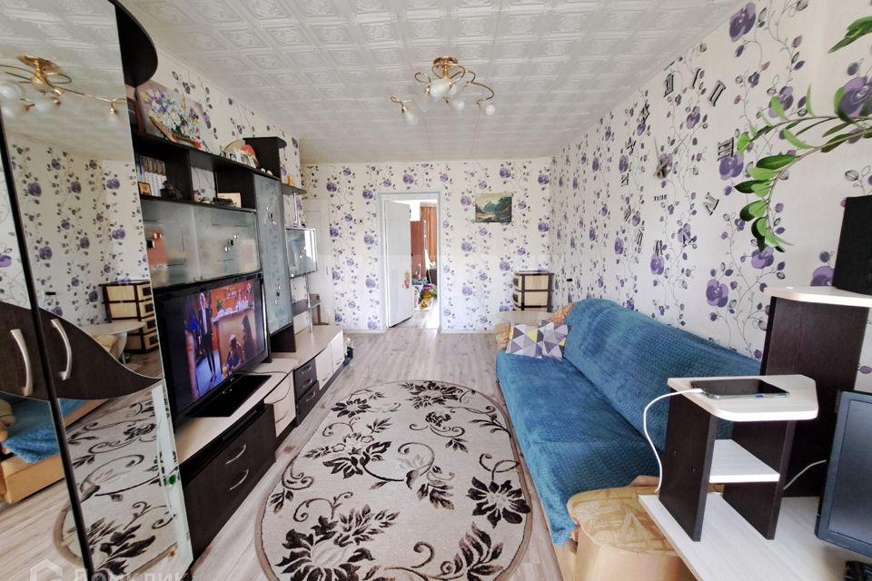 Продаётся 3-комнатная квартира, 59.3 м²