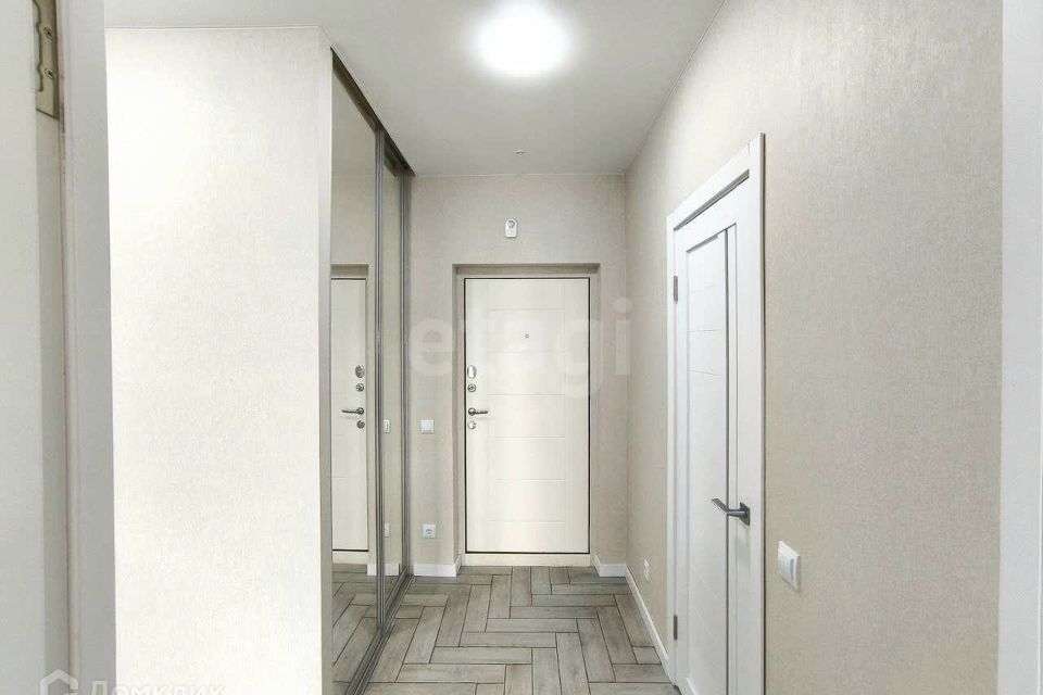 Продаётся 1-комнатная квартира, 42.5 м²
