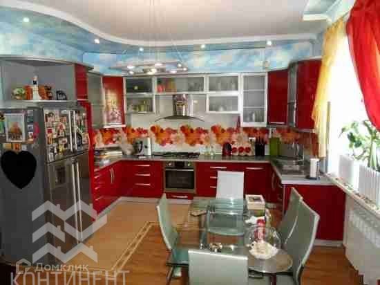Продаётся 6-комнатная квартира, 223 м²