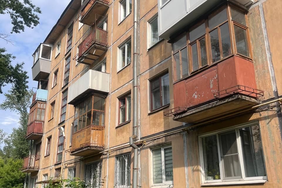 Продаётся 3-комнатная квартира, 55.2 м²