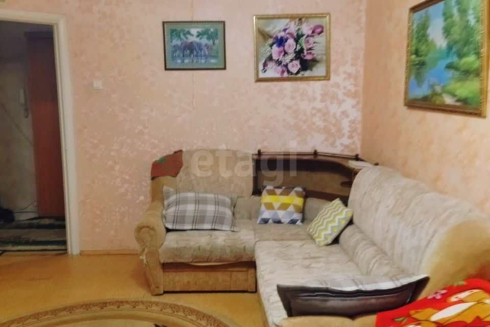 Продаётся 3-комнатная квартира, 72.7 м²