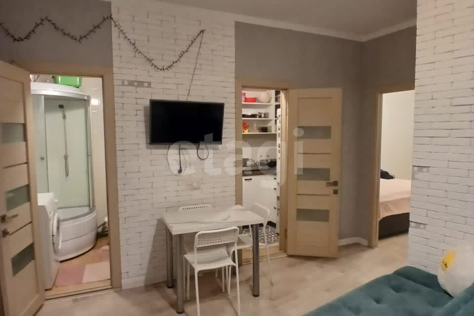 Продаётся 1-комнатная квартира, 49.4 м²
