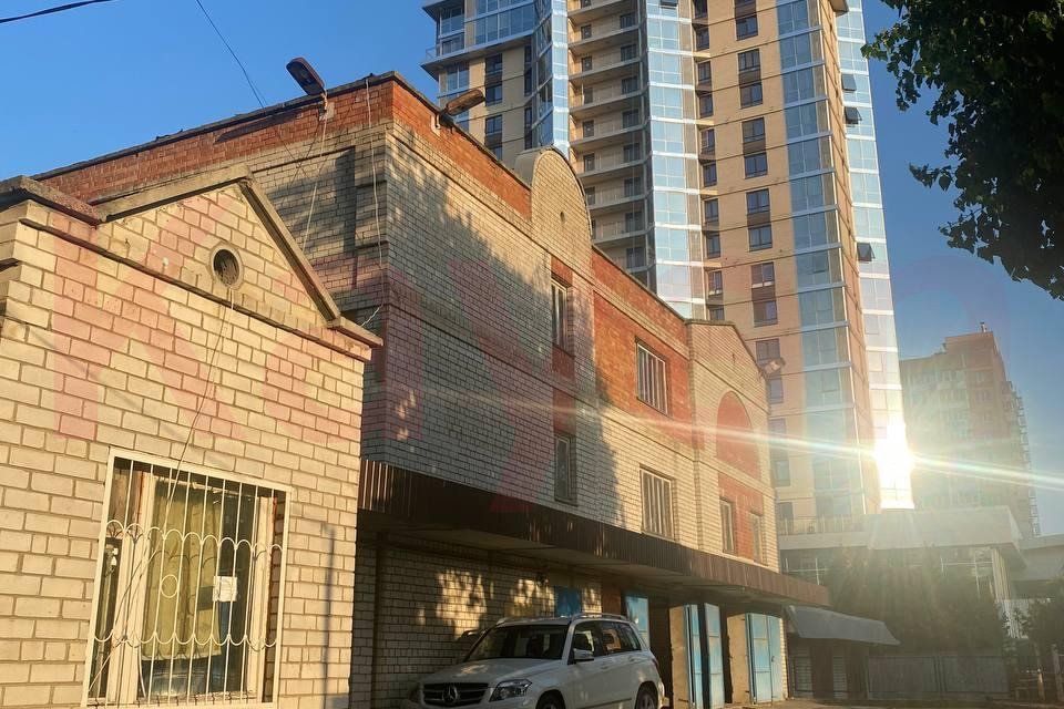 Продаётся машиноместо, 18.8 м²