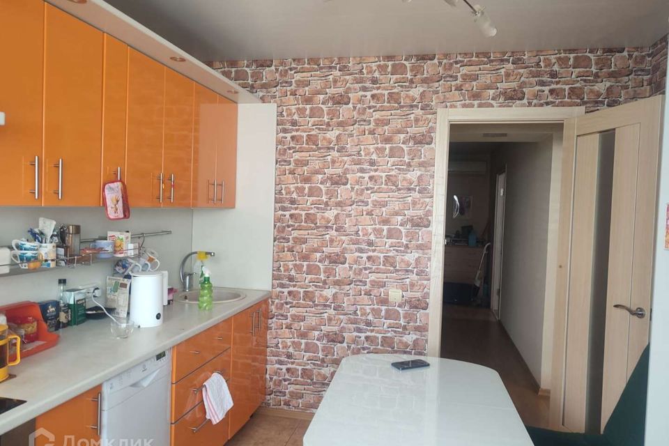 Сдаётся 2-комнатная квартира, 55.5 м²