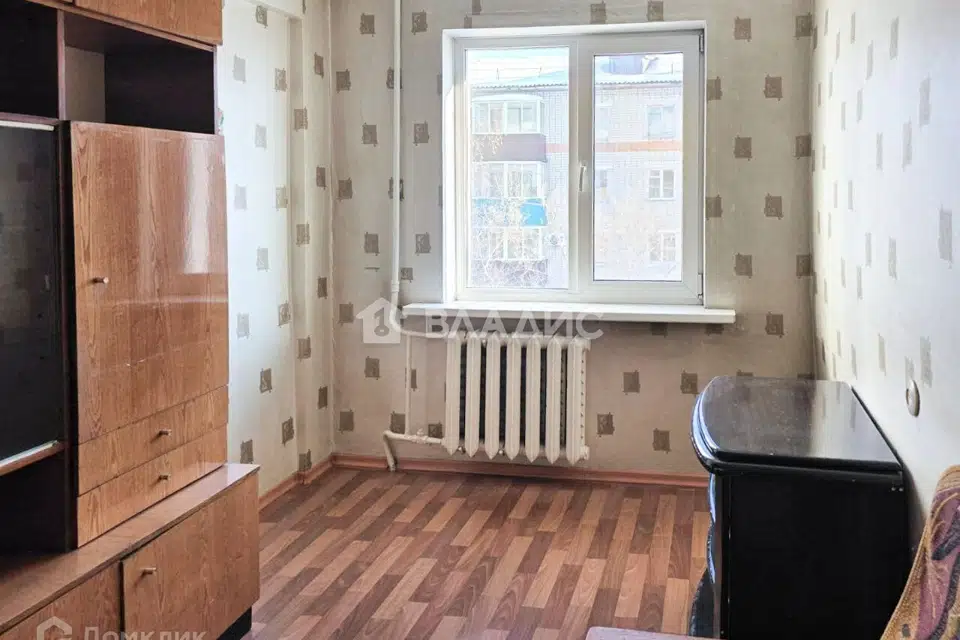 Продаётся 3-комнатная квартира, 55 м²